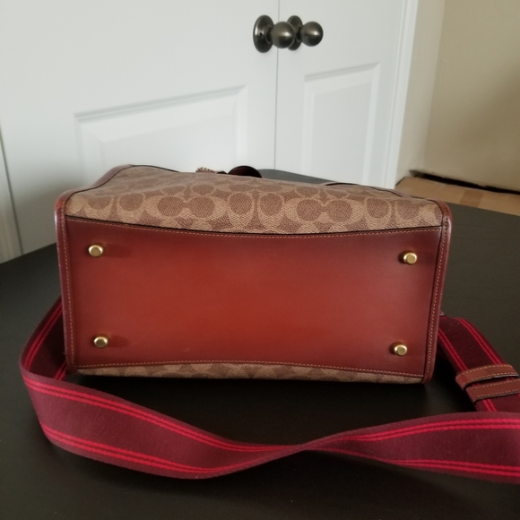 Coach Dinosaur Field Large Tote - Picture 7 of 9